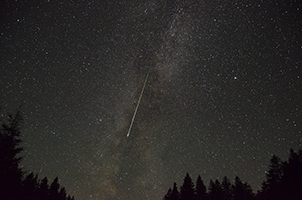 Perseid in Front of the Milky Way
